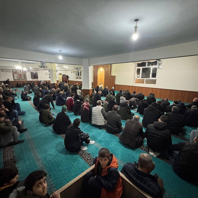 Çermik'te Regaip kandili dualarla idrak edildi