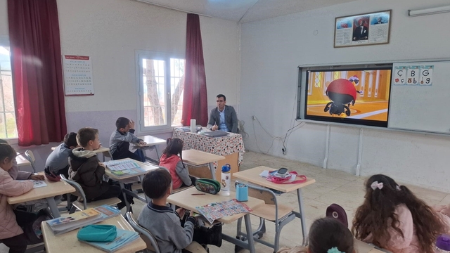 Sarıgöl'de eğitimin nabzı sınıflarda atıyor