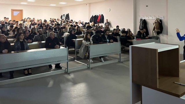 Üniversitede afet bilinci ve arama kurtarma sempozyumu düzenlendi