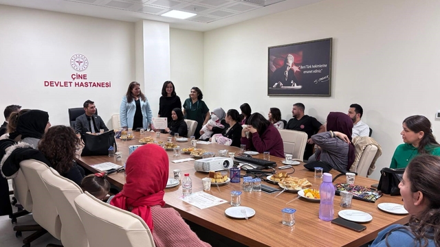 Çine'de anne adaylarına katılım belgesi