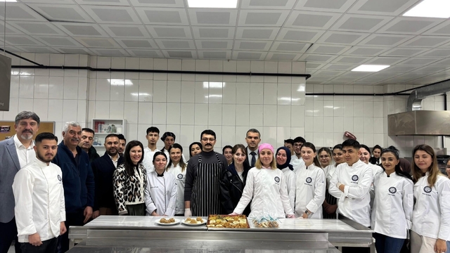 Emirdağ Kaymakamı Yasin Akgül 'Kaymakam Mutfakta' etkinliğine katıldı