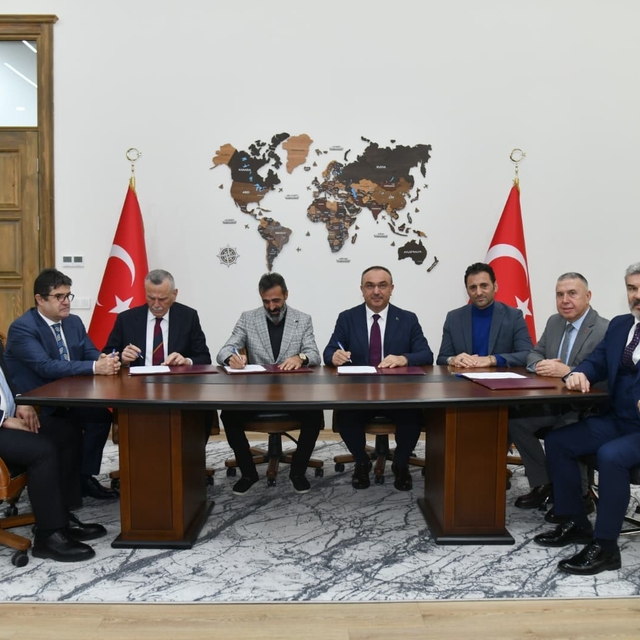 Çerkezköy'de hayırseverlerden eğitime ve sağlığa büyük destek