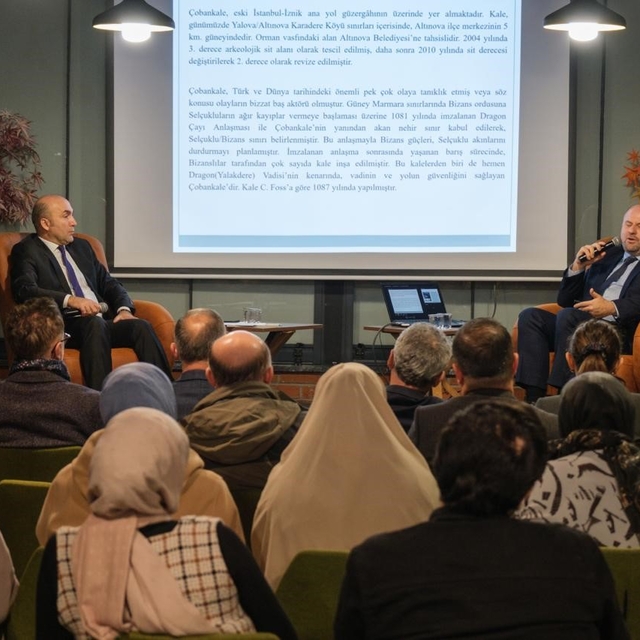 Başiskele'deki kültür söyleşisinde Çobankale kazıları anlatıldı