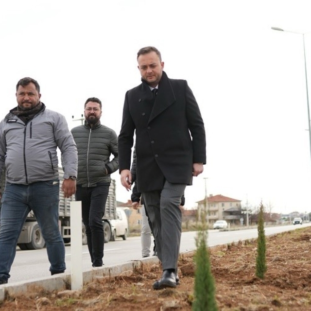 Çivril'de peyzaj çalışmaları devam ediyor