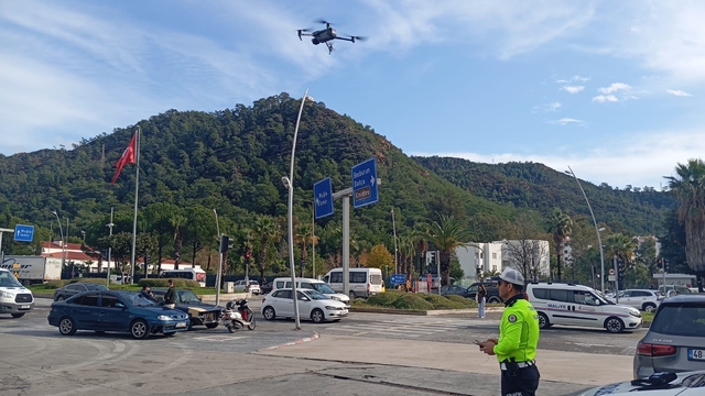 Marmaris'te yeni yıl öncesi trafik denetimleri sıklaştırıldı