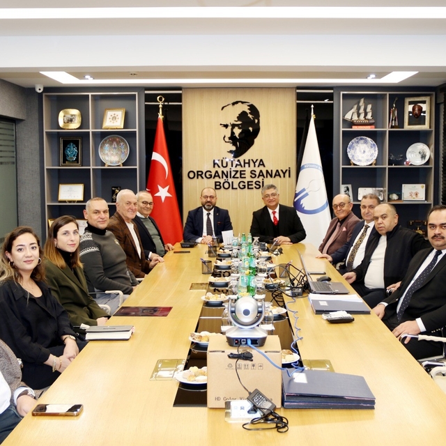 Kütahya'da sanayi ve üniversite güçlerini birleştirdi