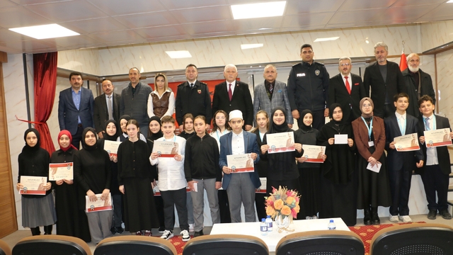 Of ilçesinde Mehmet Akif Ersoy'u anma etkinliği düzenlendi