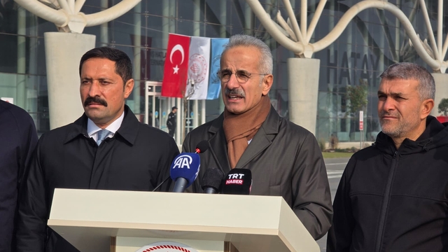 Bakan Uraloğlu: Hatay Havalimanı'ndaki tüm çalışmalar 2026'da tamamlanacak