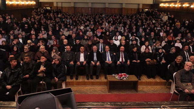 Prof. Dr. Mustafa Karataş, Çorum'da Regaib Kandili Programına katıldı