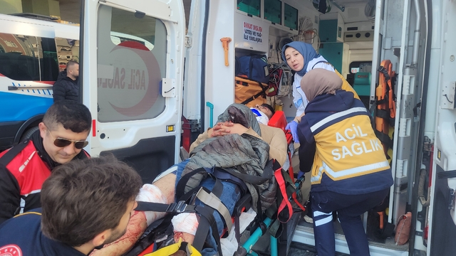 Trabzon'da 8 kişinin yaralandığı bıçaklı kavgaya ilişkin 10 tutuklama