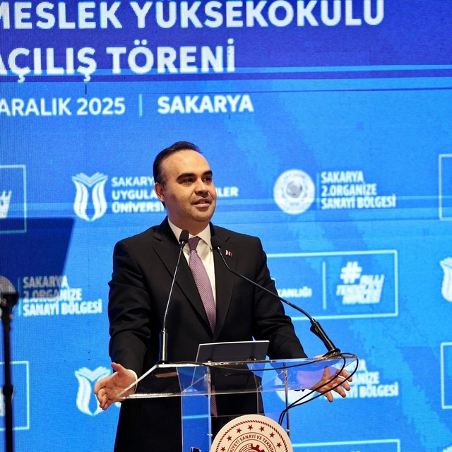 Bakan Kacır: Türkiye'yi dünyada söz sahibi konuma taşıdık