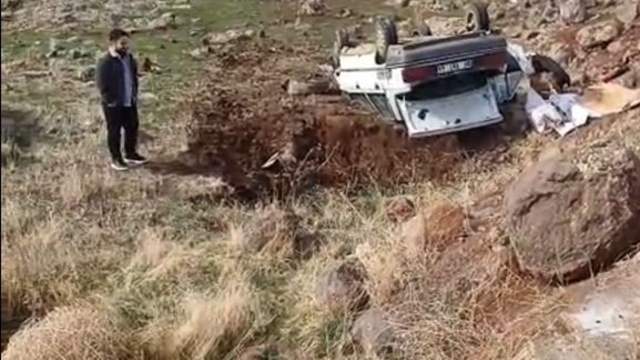 Siverek'te otomobil köprüden uçtu, sürücü yaralandı