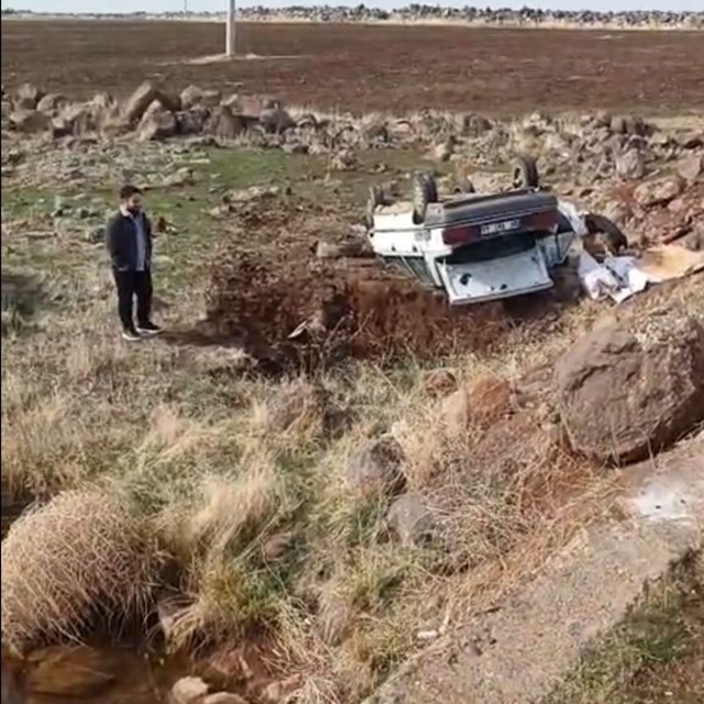 Siverek'te otomobil köprüden uçtu, sürücü yaralandı