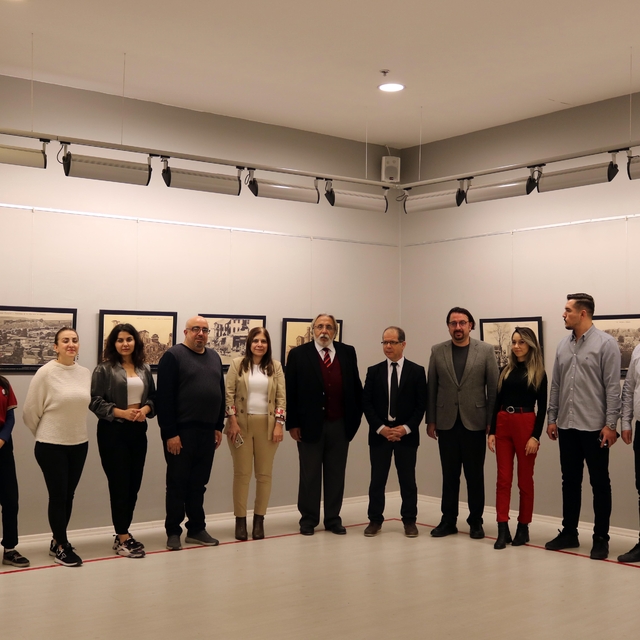 SANKO Sanat Galerisi'nde "Savunma Dönemi Antep Kartpostalları" sergisi açıl...