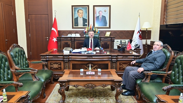 Şehit babasından Vali Aksoy'a ziyaret