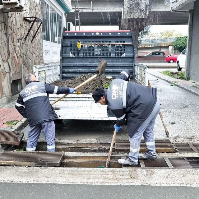 Canik'te mazgal temizliği