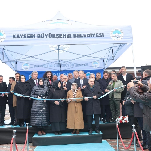 Birdal Cami ibadete açıldı