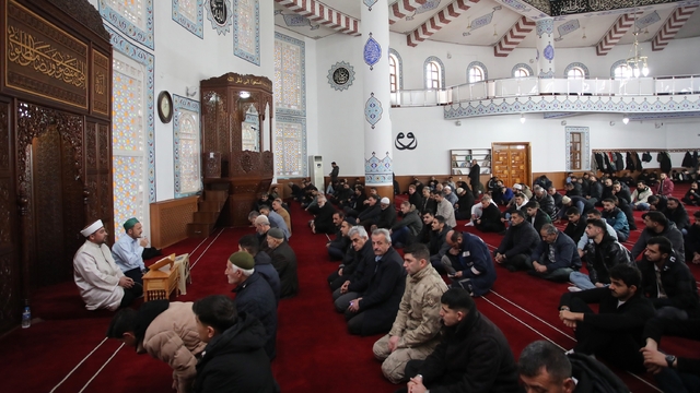 Hayatını kaybeden AİÇÜ öğrencisi Remziye Horuz İçin Mevlid programı düzenlendi