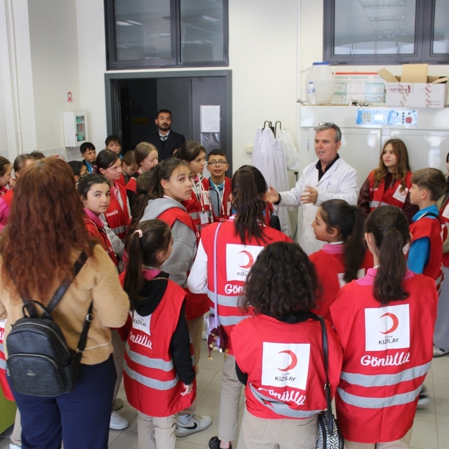 NÖHÜ'den geleceğe yatırım: 'Çocuk Üniversitesi' projesi