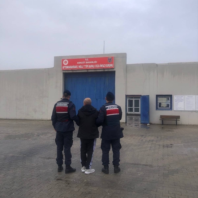 Hapis cezasıyla aranan şahsı jandarma yakaladı