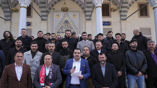 İzmir ve Denizli'de İsrail'in Gazze'deki saldırıları protesto edildi