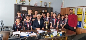 TESKOMB Süphan Ortaokulu'ndan korfbolda şampiyonluk gururu