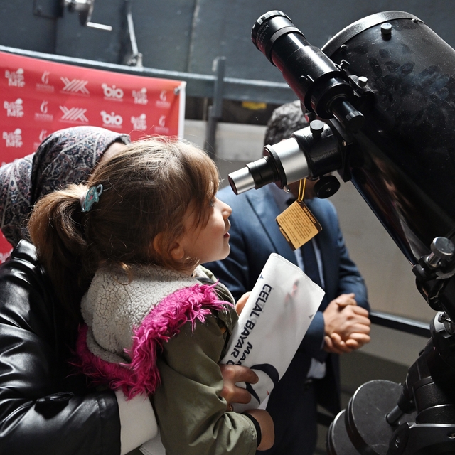 Bilim Kafe Demirci'de 'Teknolojinin topluma etkileri' masaya yatırıldı