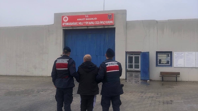 Hapis cezasıyla aranan şahsı jandarma yakaladı