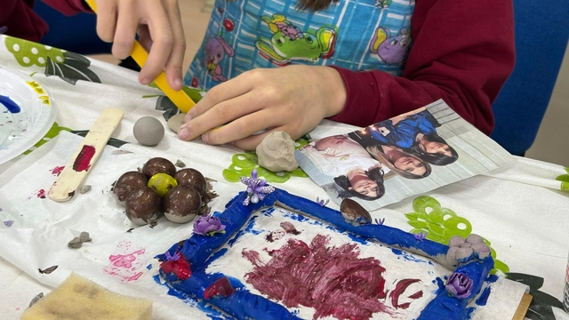 Balıkesir'de öğrenciler seramikten çerçeve yaptı