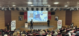 Üniversite öğrencileri liderlik sunumlarıyla yarıştı