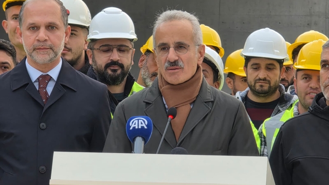 Bakan Uraloğlu: Hatay Havalimanı'ndaki tüm çalışmalar 2026'da tamamlanacak (2)