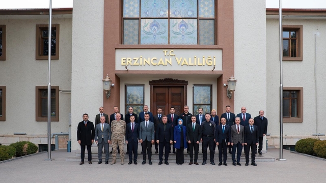 Vali Aydoğdu başkanlığında 29. Birim Amirleri Toplantısı yapıldı