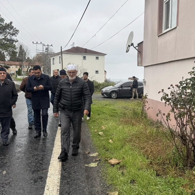 Büyük Tekke Köyü'nde tadilat sonrası ilk cuma namazı kılındı