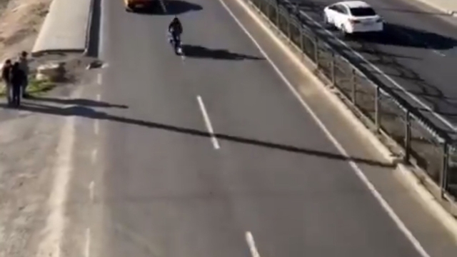 Mardin'de makas atan motosiklet sürücüsü yakalandı