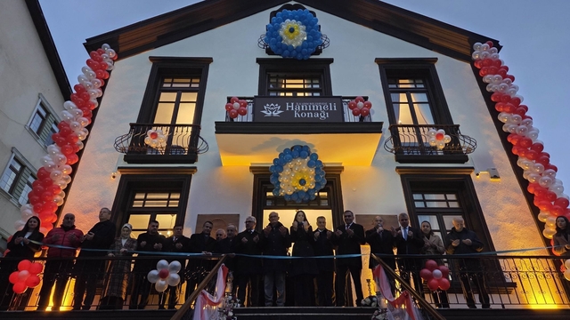 İlkadım Hanımeli Konağı hizmete açıldı
Başkan Kurnaz: "Kadınlarımızın hem psikolojik hem kişisel gelişimine katkı sunacağız"