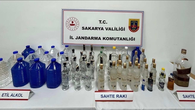 Sakarya'da sahte içki operasyonunda 6 şüpheli yakalandı