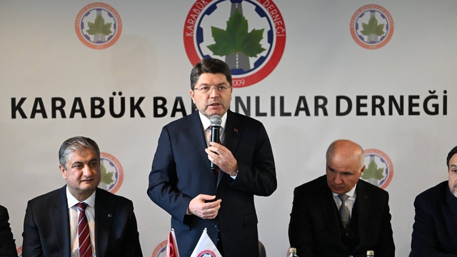 Adalet Bakanı Tunç, Karabük'te ziyaretlerde bulundu