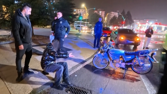 Polisten kaçan motosiklet sürücüsüne 82 bin lira ceza