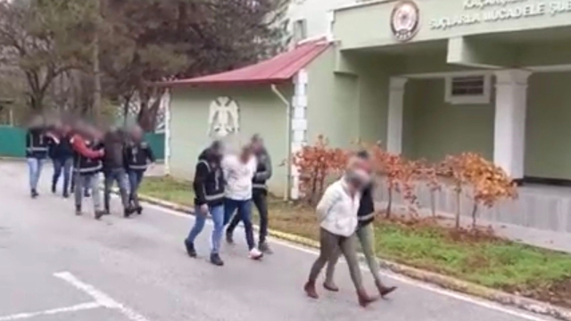 Uşak'taki tefecilik operasyonunda 3 tutuklama