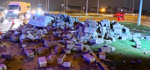 Aksaray'da tır ile servis aracı çarpıştı: 2 yaralı