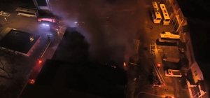 Oto yedek parça dükkanında çıkan yangın, bitişiğindeki iş yerine sıçradı