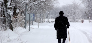 Erzincan beyaza büründü: Geçitlerde karla mücadele seferberliği