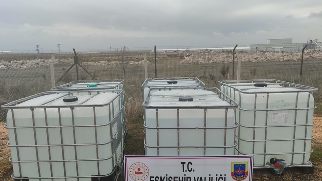 Eskişehir'de 5 bin litre etil alkol geçirildi