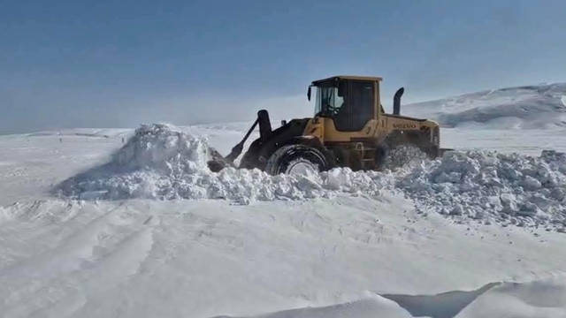 Varto'da 25 köy yolu ulaşıma kapandı