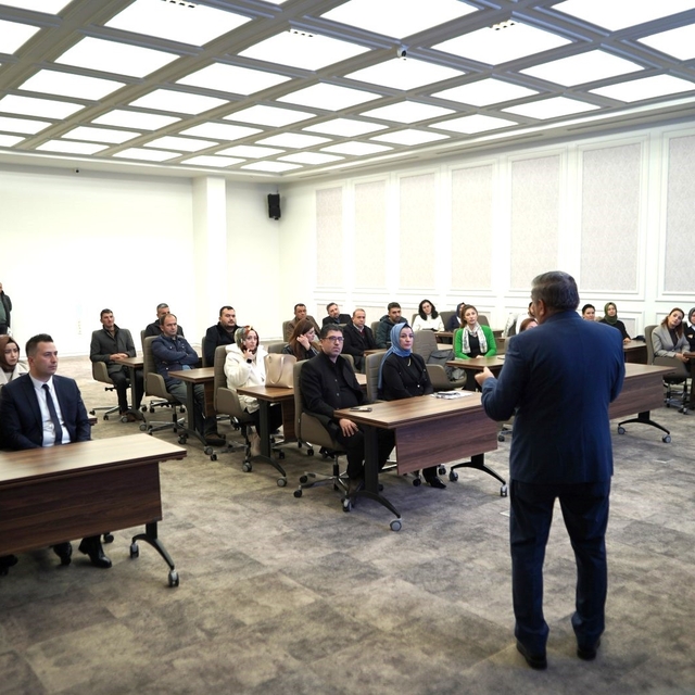 Melikgazi Belediyesi'nden 'Kuralları ve Adab-ı Muaşeret' eğitimi