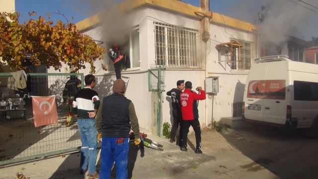 Mersin'de acı olay: Evde çıkan yangında 2 çocuk hayatını kaybetti