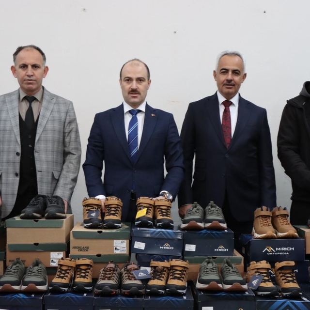 Hayırsever iş insanından örnek davranış