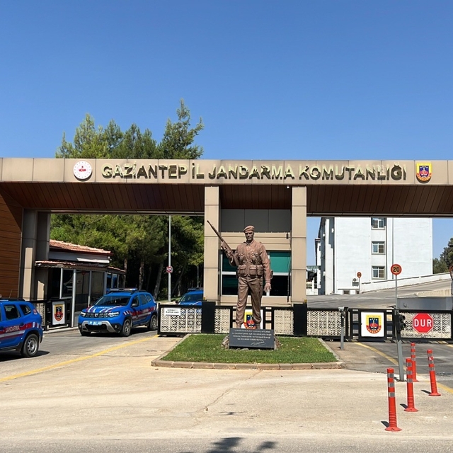 Arazi anlaşmazlığı nedeniyle husumetlilerini darp eden 2 şahıs tutuklandı