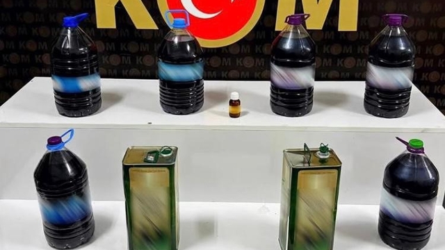 Isparta'da yeni yıl tedbirleri kapsamında kaçak içki ve elektronik sigara ele geçirildi