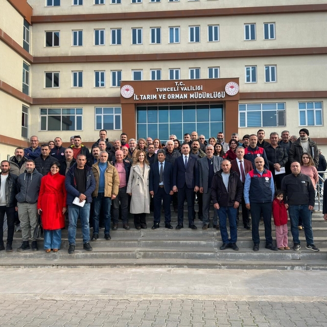 Tunceli'de arıcılara yönelik bakım ve hastalıklarla mücadele eğitimi